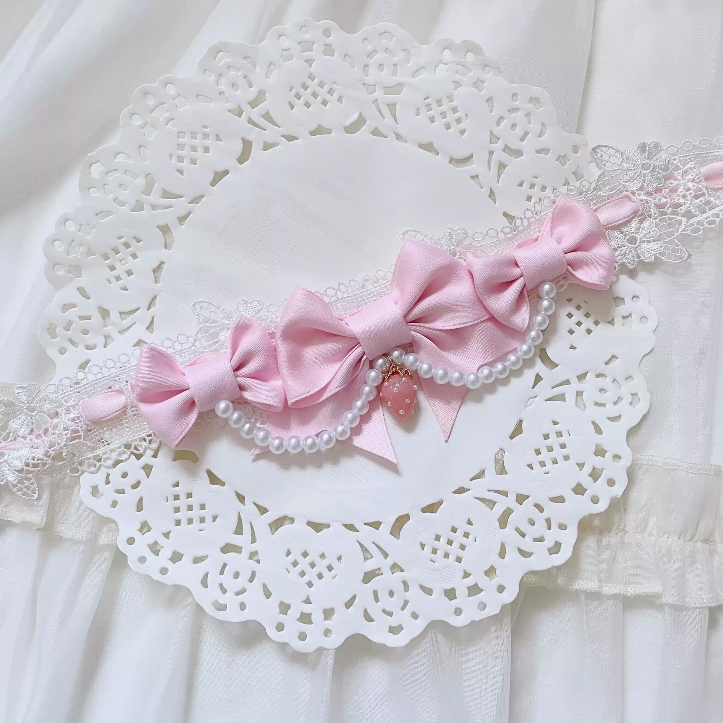 Pink bow strawberry Lolita choker PA20128
