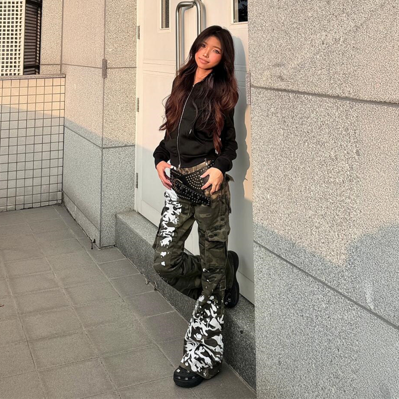 Camouflage punk spray-painted jeans PA20254