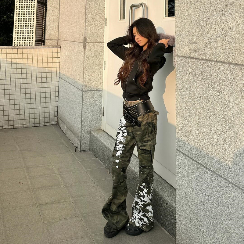 Camouflage punk spray-painted jeans PA20254