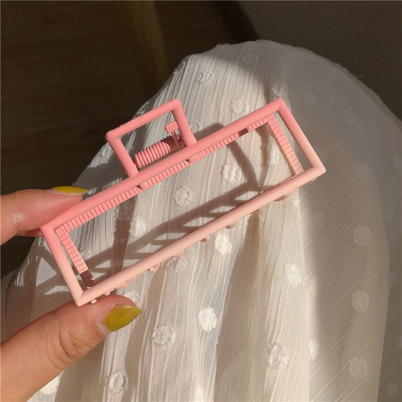 pink hairpin PL52637