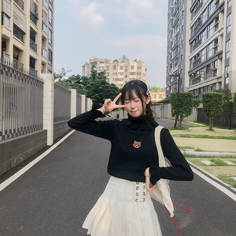 Bear embroidered sweater PL21220