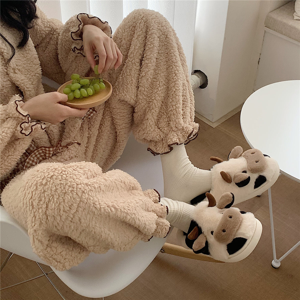 COW COTTON SLIPPERS PL52392