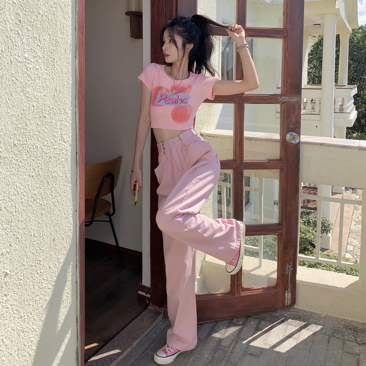 Short-sleeved T-shirt + pink jeans PL52311