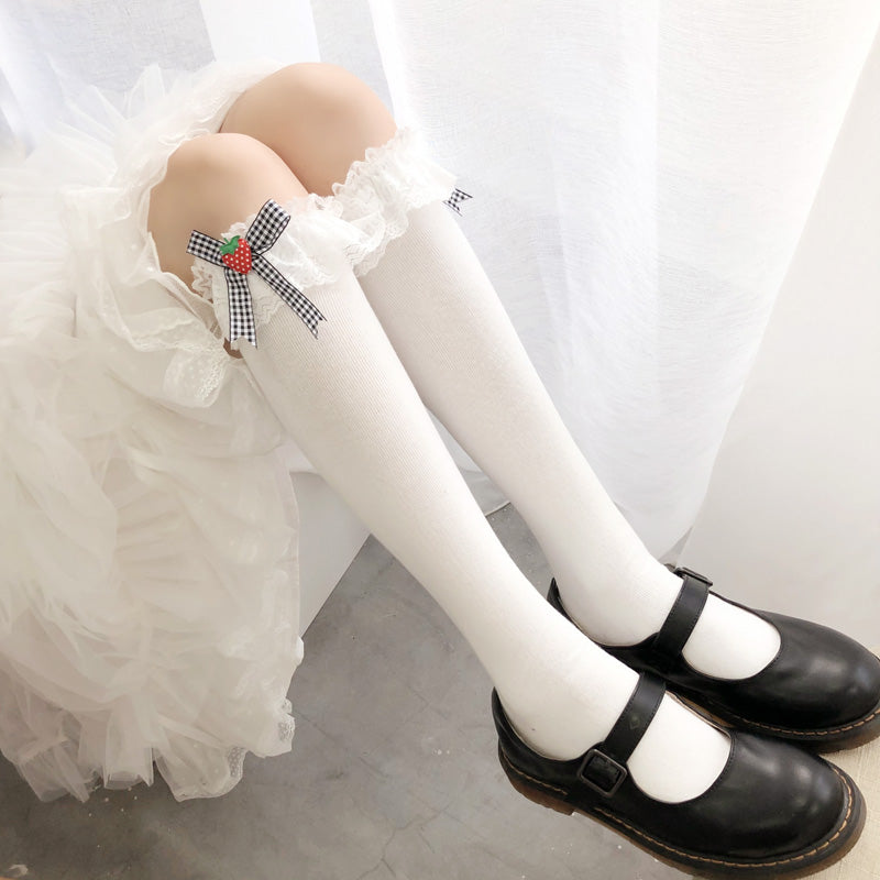 Strawberry lace socks PL50302