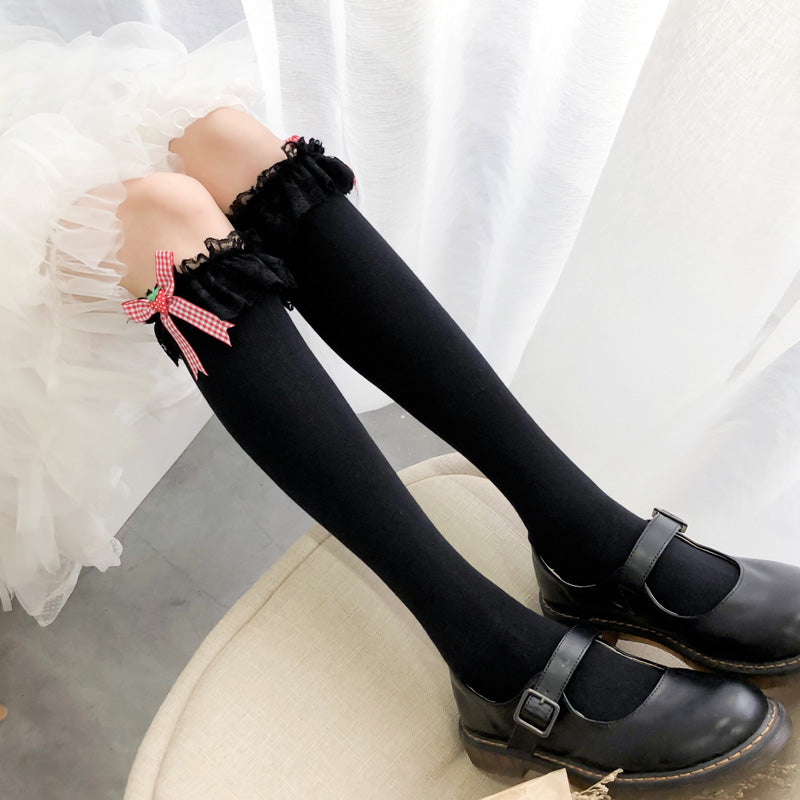 Strawberry lace socks PL50302