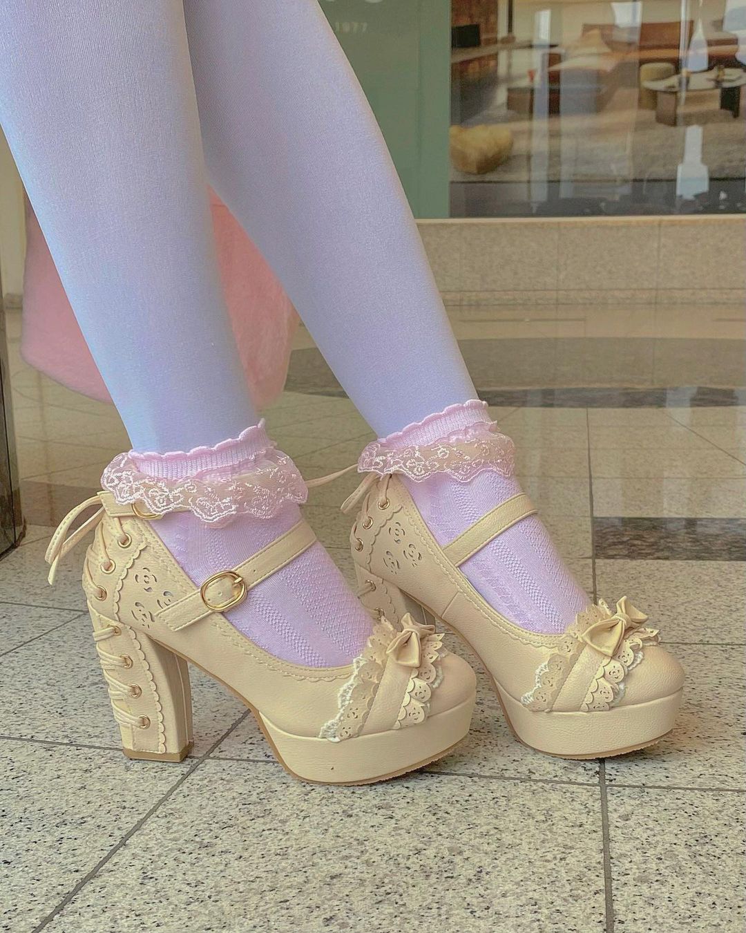 Lace bow heels PL50132