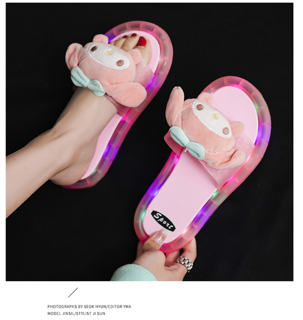 CARTOON GLOWING SLIPPERS  PL53119