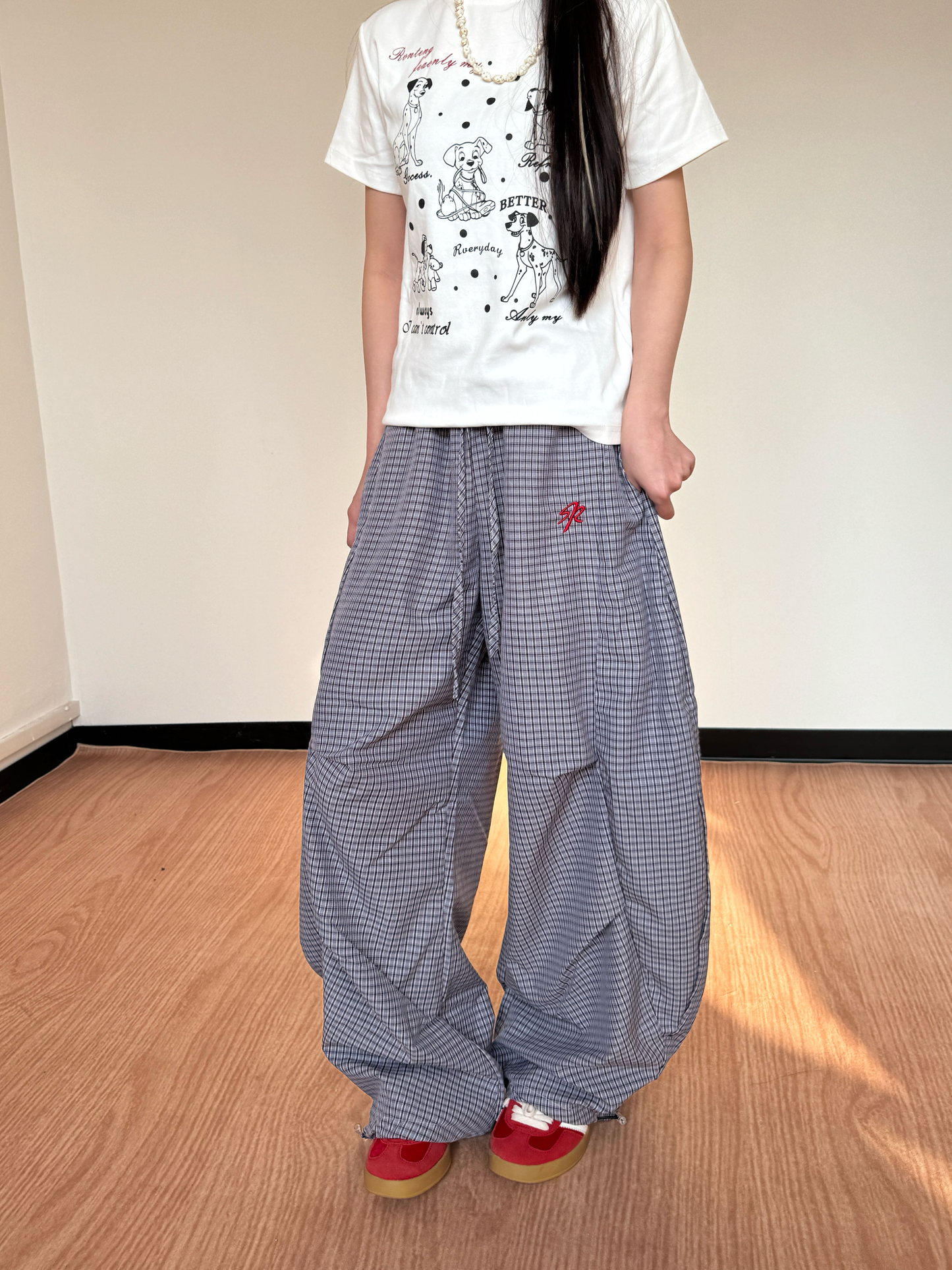 Check embroidered pleated paratrooper pants PA20257