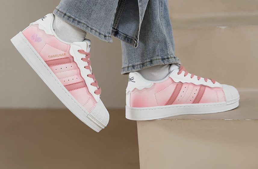 chic pink sneakers  PL52522