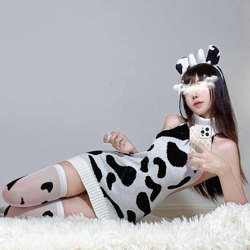 Cute Cow Sweater Pajamas PL53091