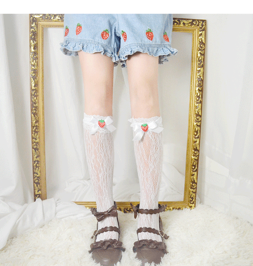 Japanese lace strawberry calf socks PL10145