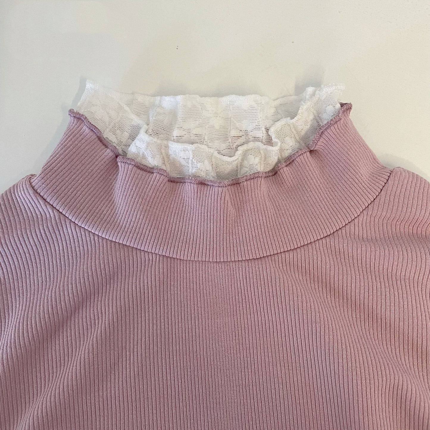 Cute lace trim bottoming shirt PL52025