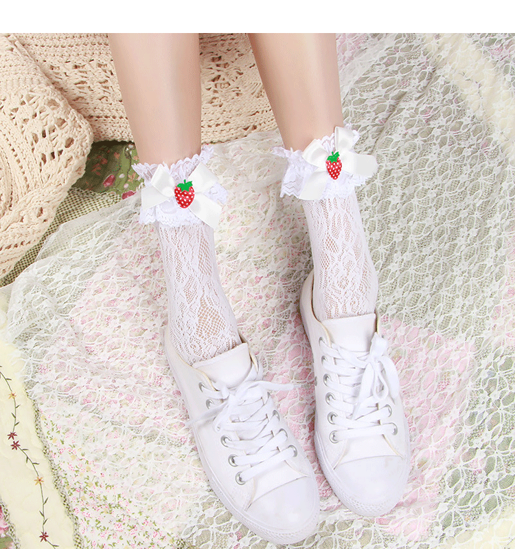 Japanese lace strawberry calf socks PL10145