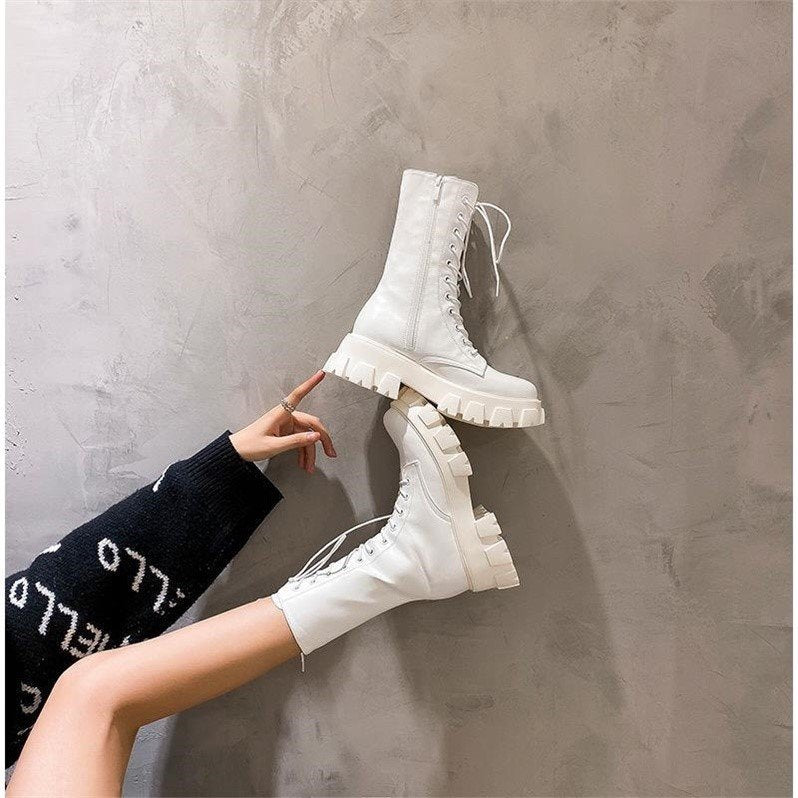 Black + white mid-tube boots PL51177