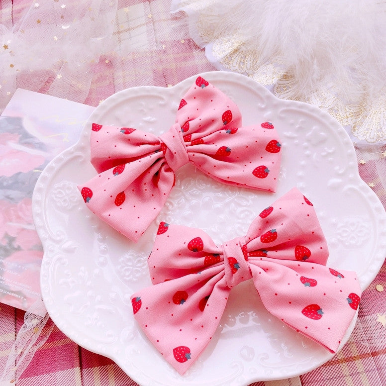 Strawberry Bow Hair Clip (2 pair)  PL52566